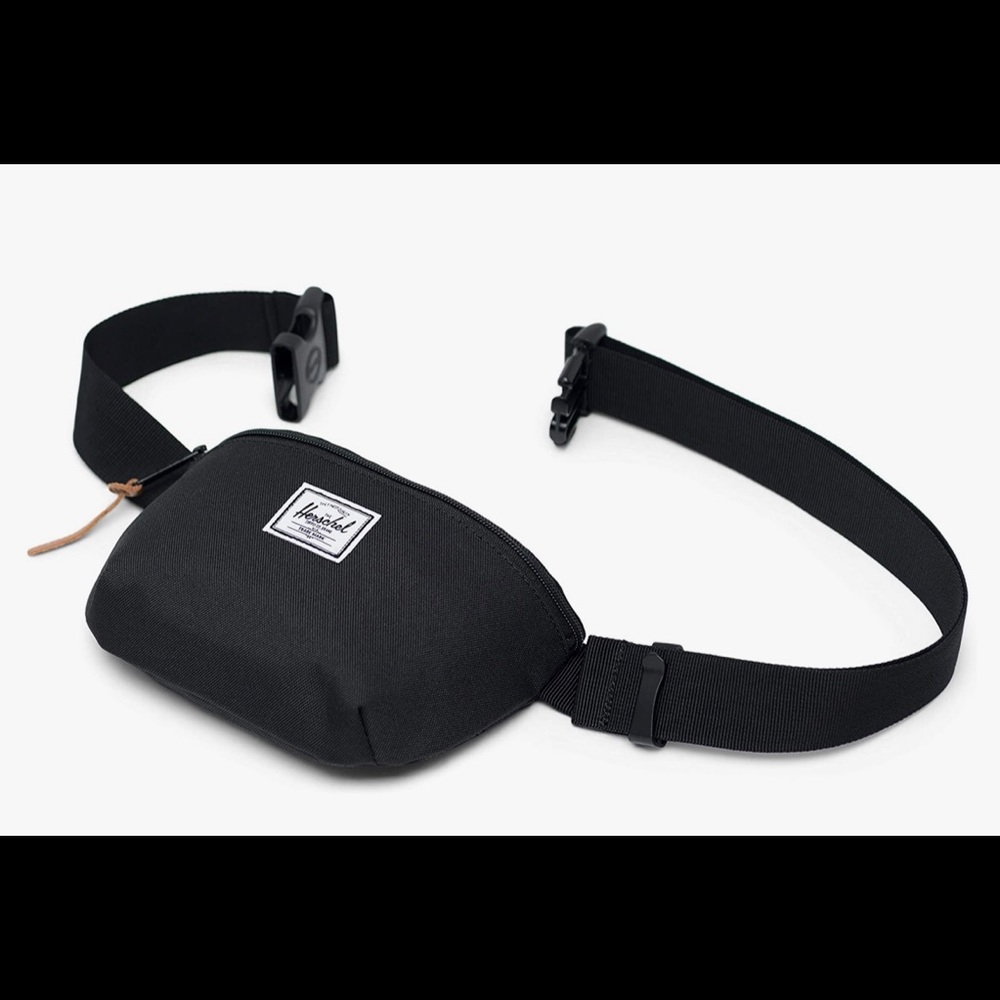 Herschel belt bag, Black. 1L